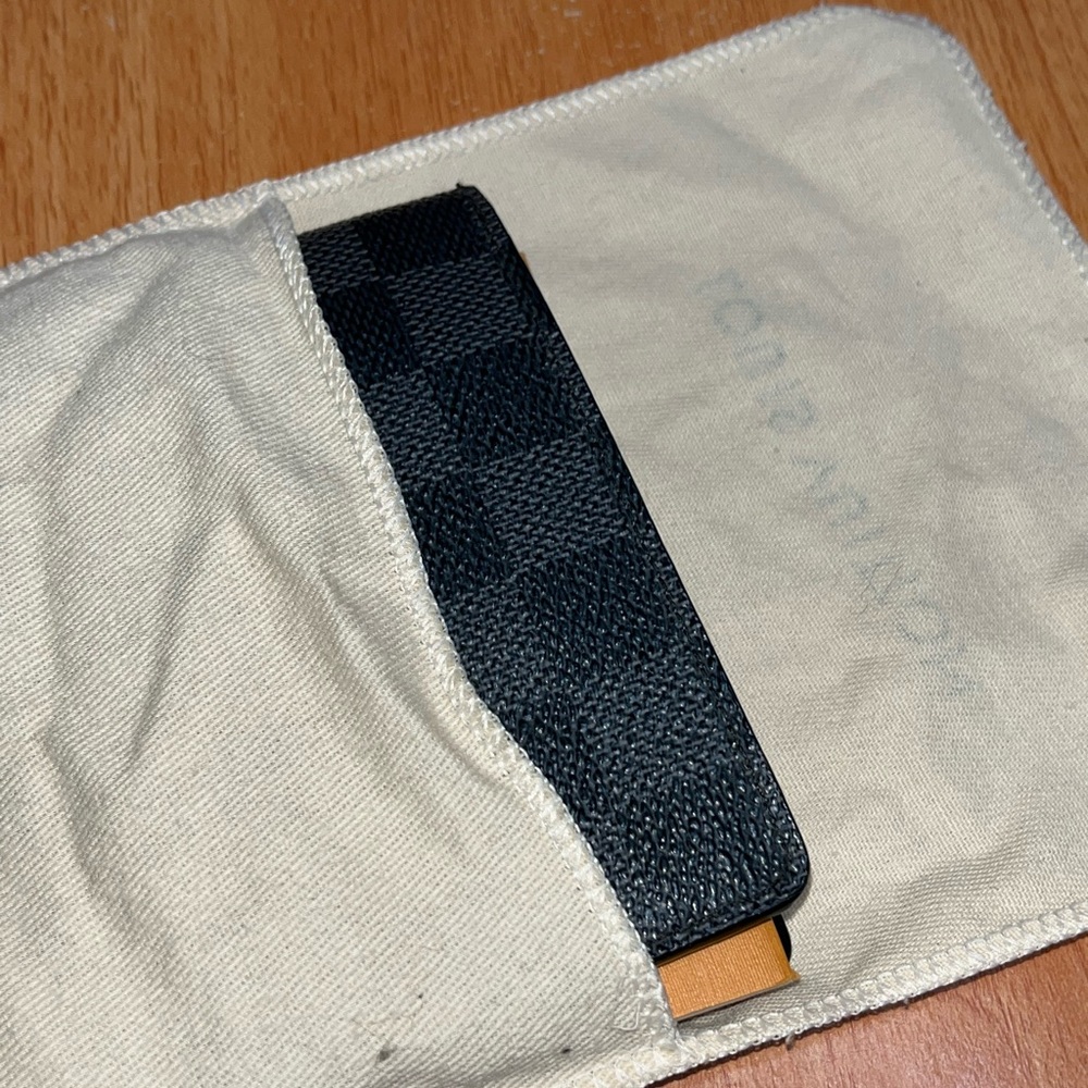 Sold- Louis Vuitton Multiple Wallet Damier Graphite - Picture 11 of 14